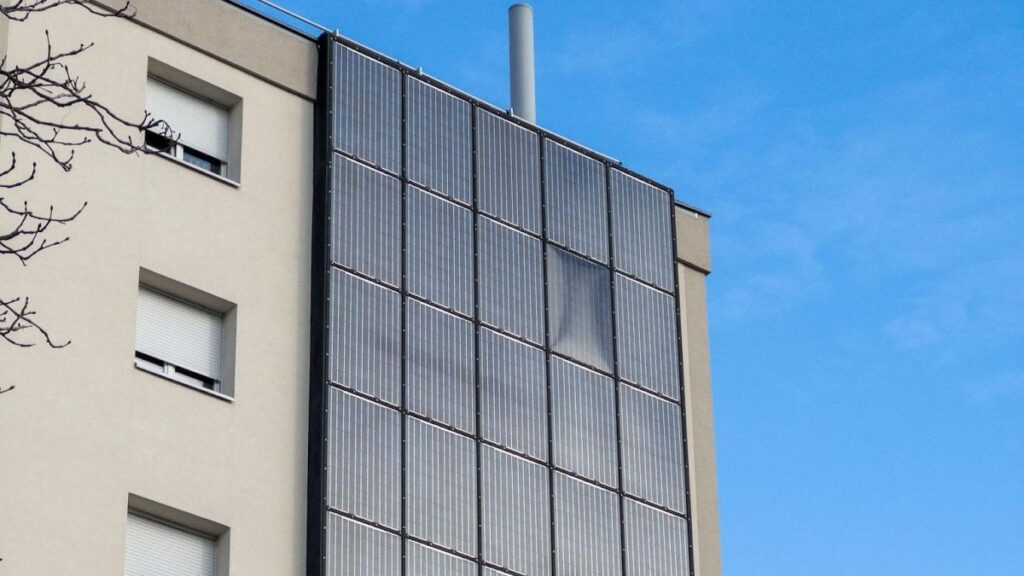 Example of a verticle solar system